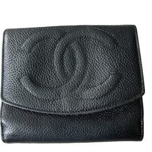 Chanel- Authentic Vintage Chanel Black Caviar Leather Bifold Wallet Women's